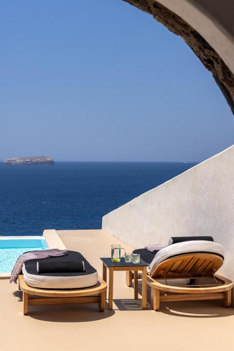 Grand Ambassador Santorini Hotel