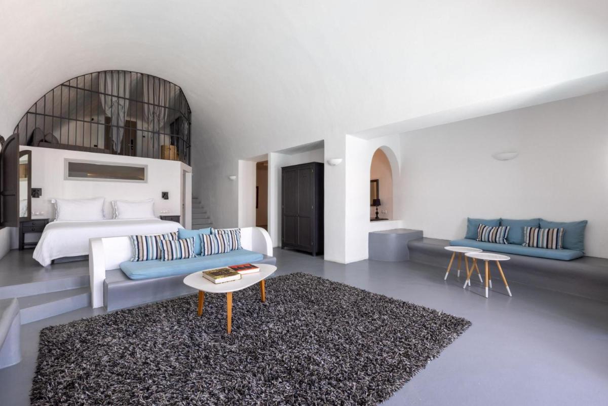 Grand Ambassador Santorini Hotel