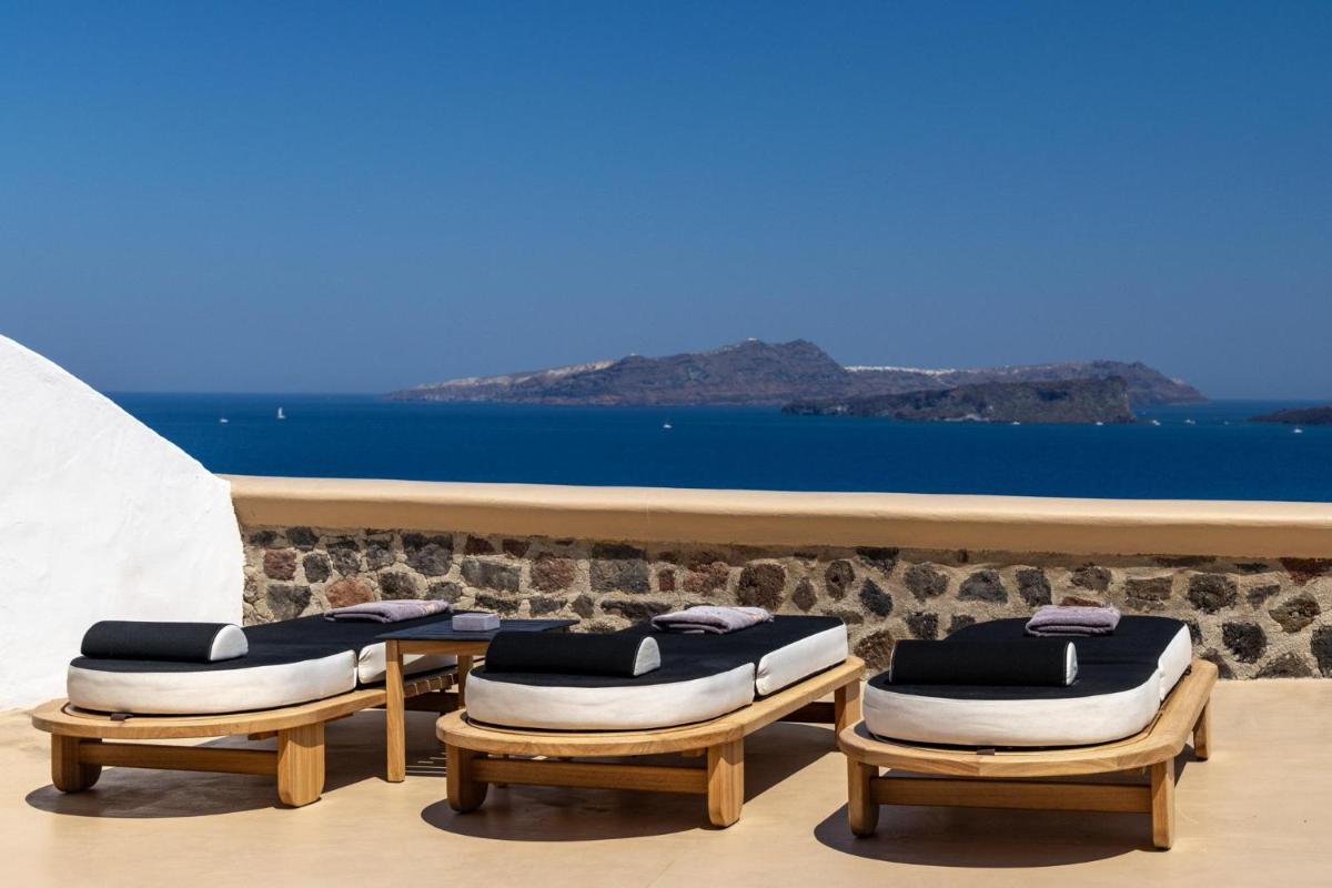 Grand Ambassador Santorini Hotel
