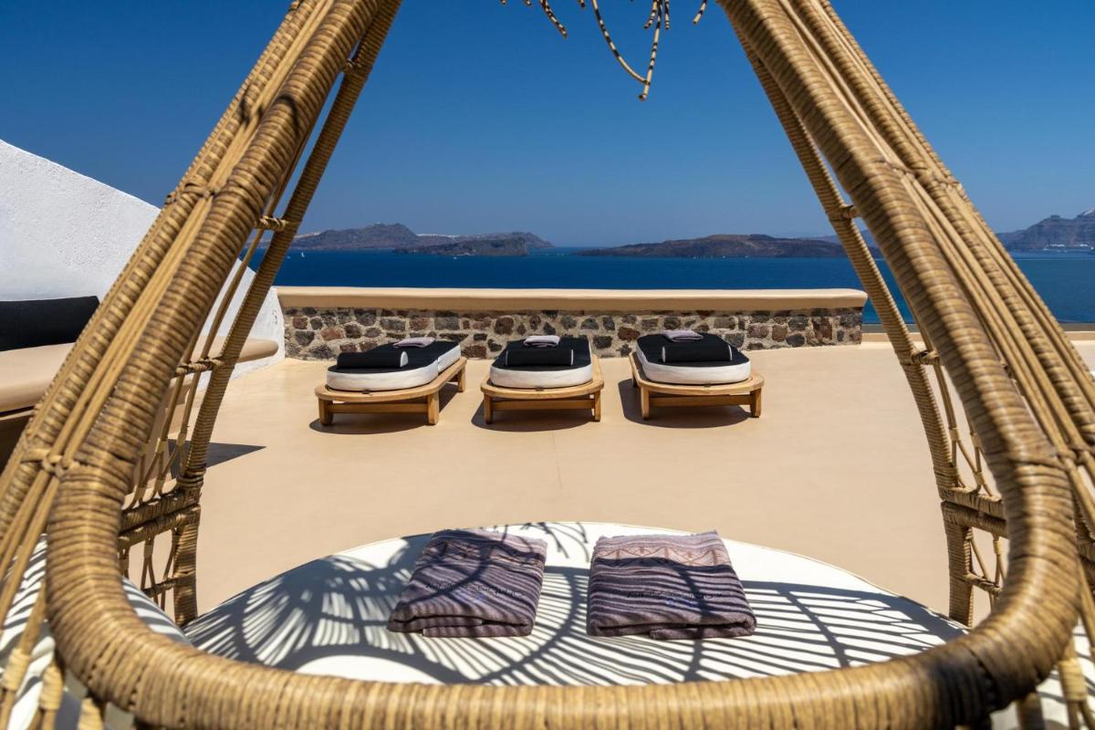 Grand Ambassador Santorini Hotel