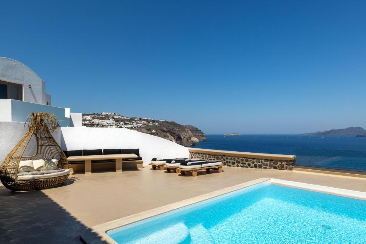 Grand Ambassador Santorini Hotel