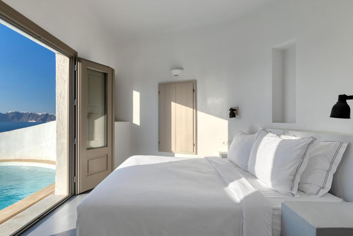 Grand Ambassador Santorini Hotel