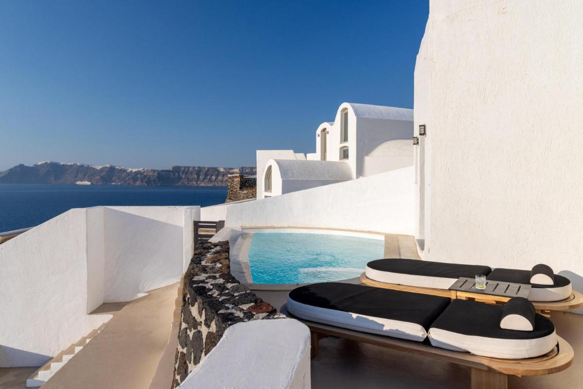 Grand Ambassador Santorini Hotel