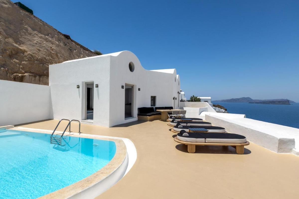 Grand Ambassador Santorini Hotel
