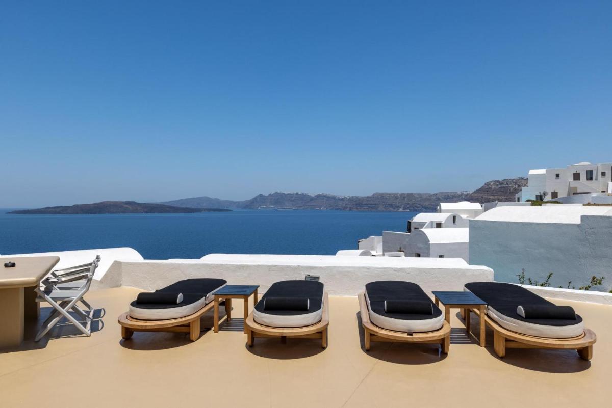 Grand Ambassador Santorini Hotel