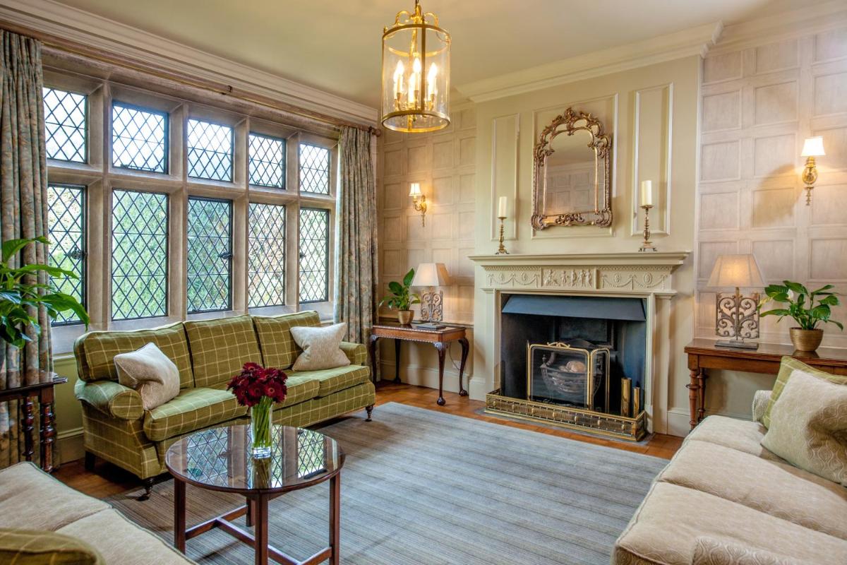 Amberley Castle- A Relais & Chateaux Hotel