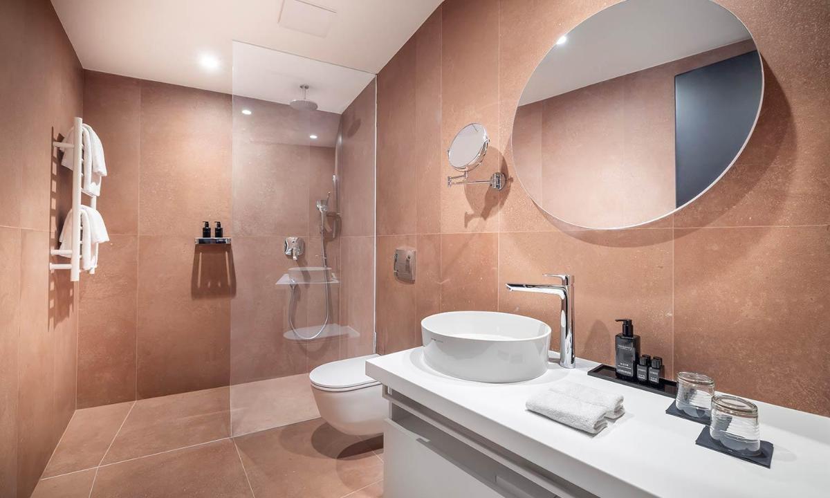 Aminess Younique Narrivi Hotel