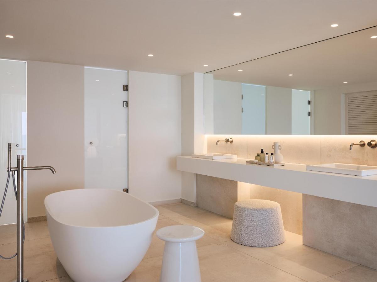 Amirandes, A Grecotel Resort to Live