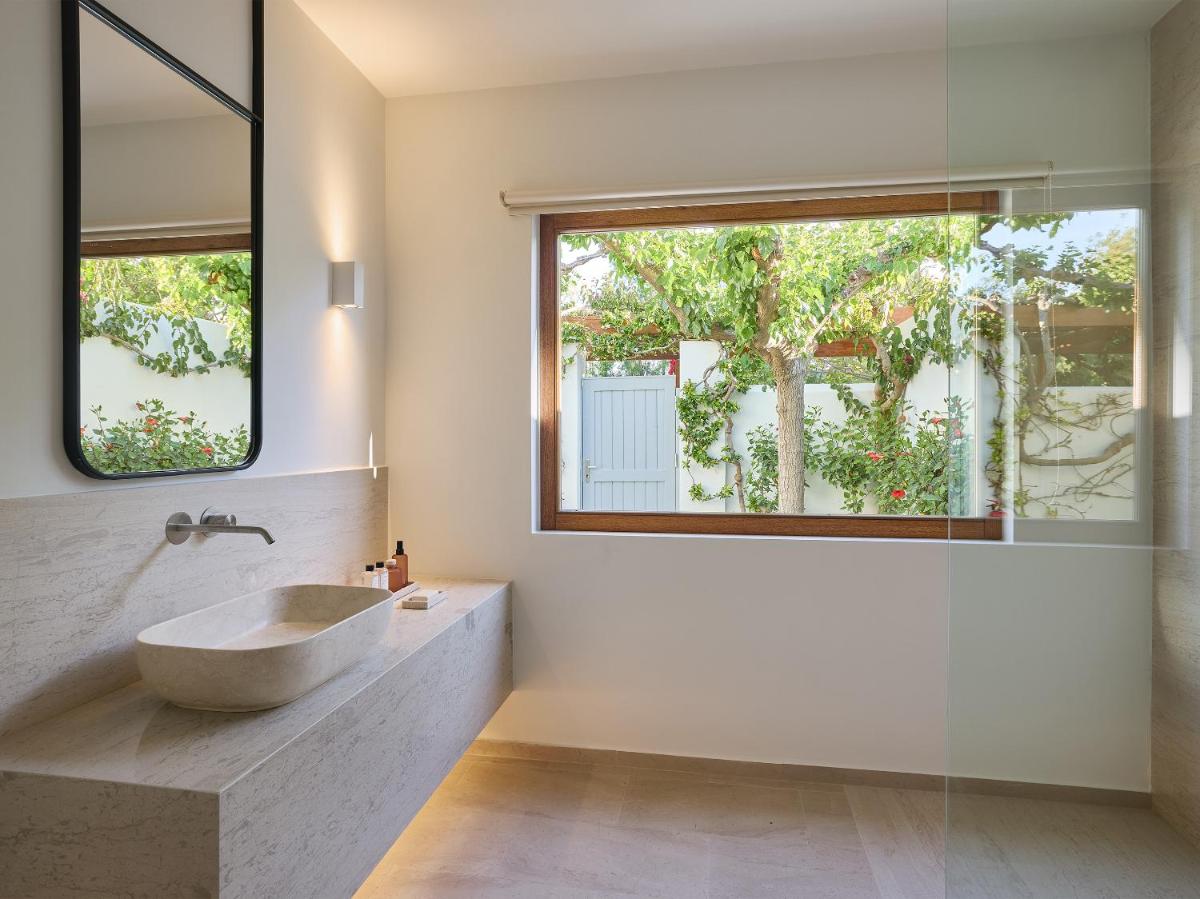 Amirandes, A Grecotel Resort to Live