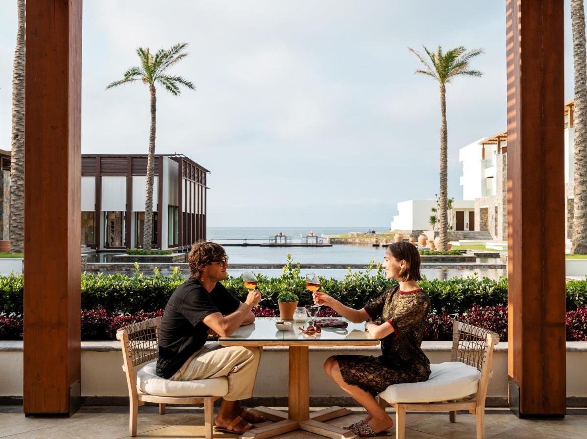 Amirandes, A Resort to Live