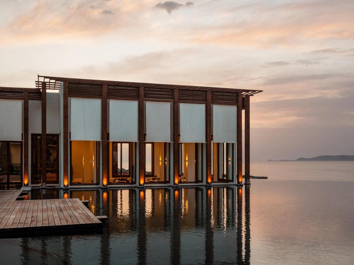 Amirandes, A Resort to Live