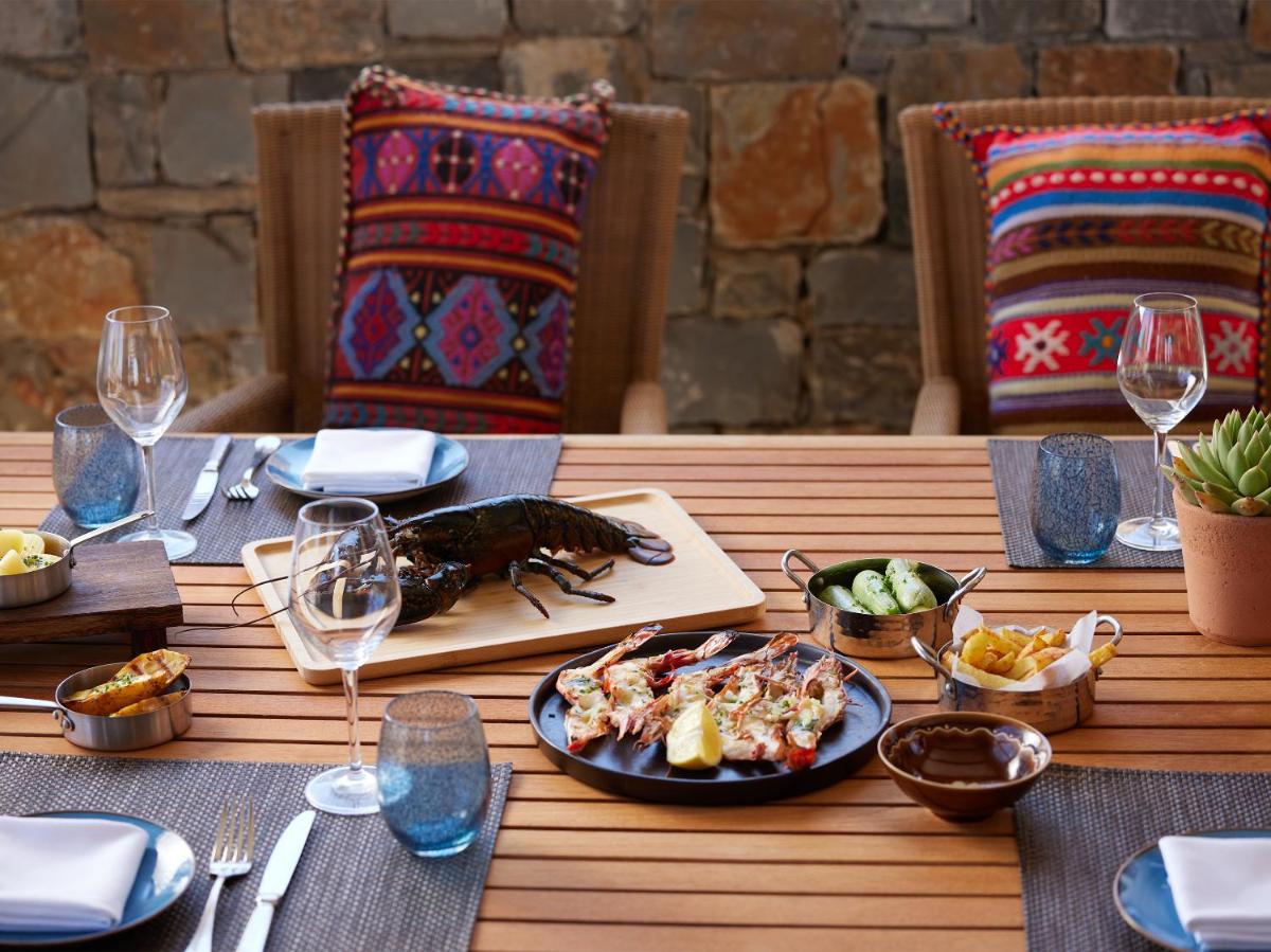 Amirandes, A Resort to Live