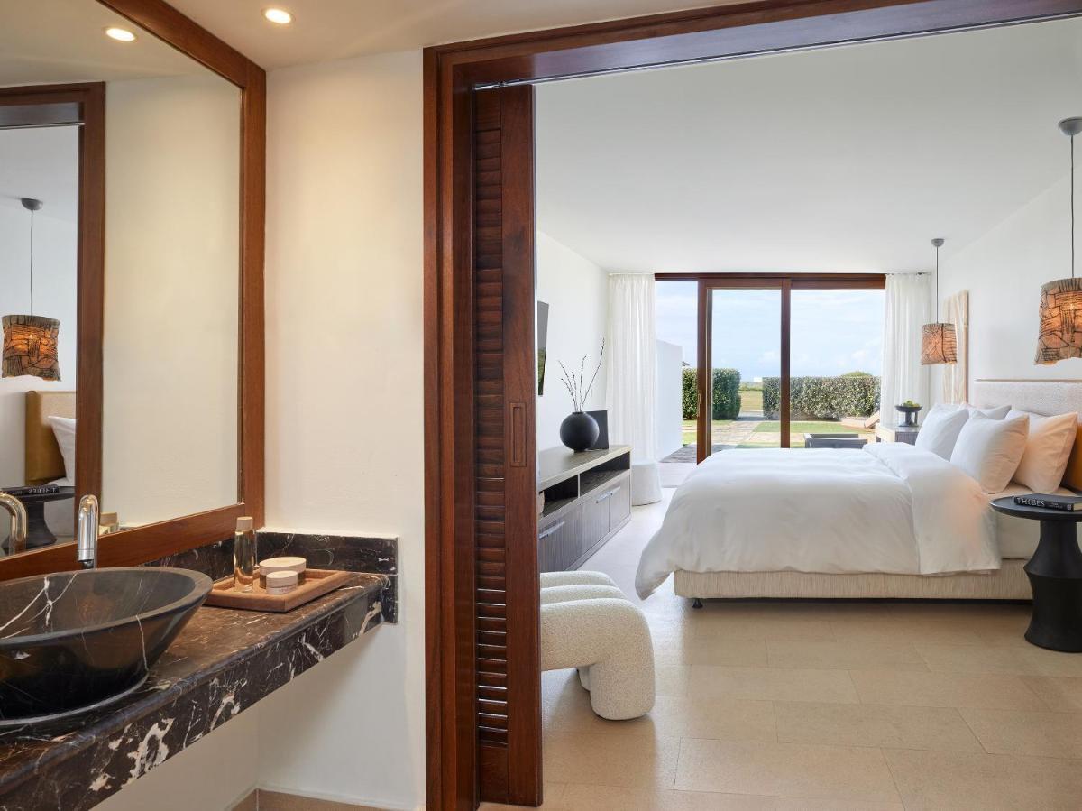 Amirandes, A Resort to Live