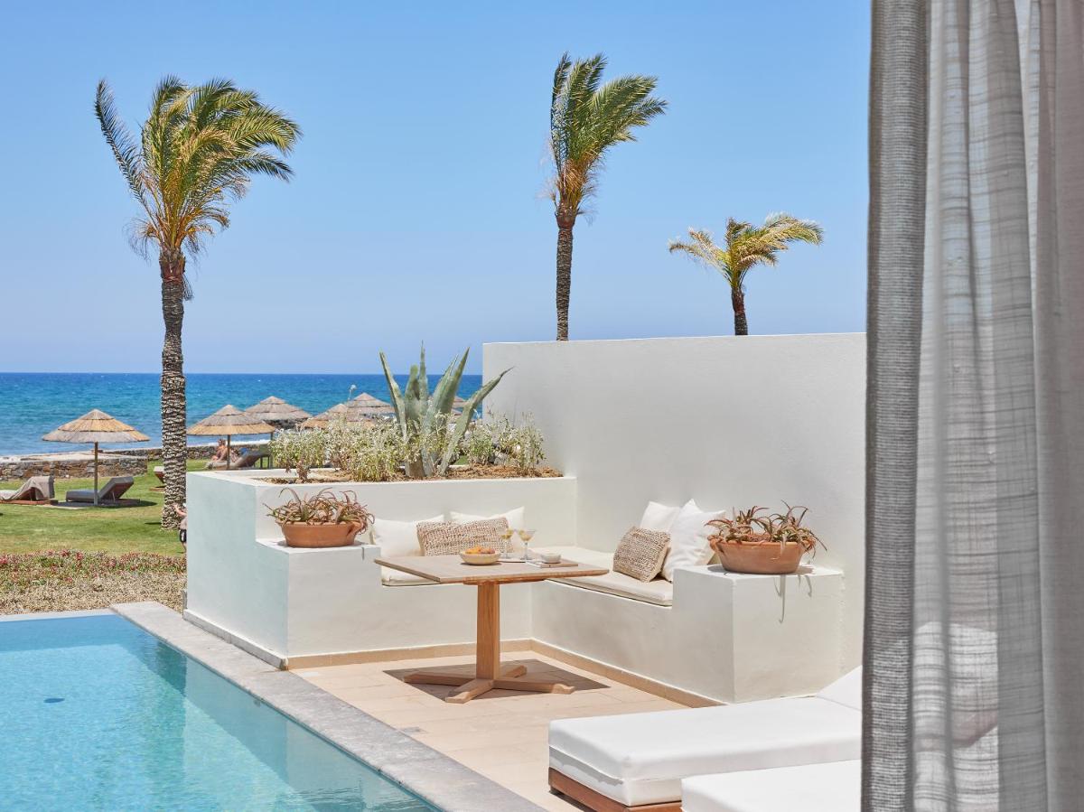 Amirandes, A Resort to Live