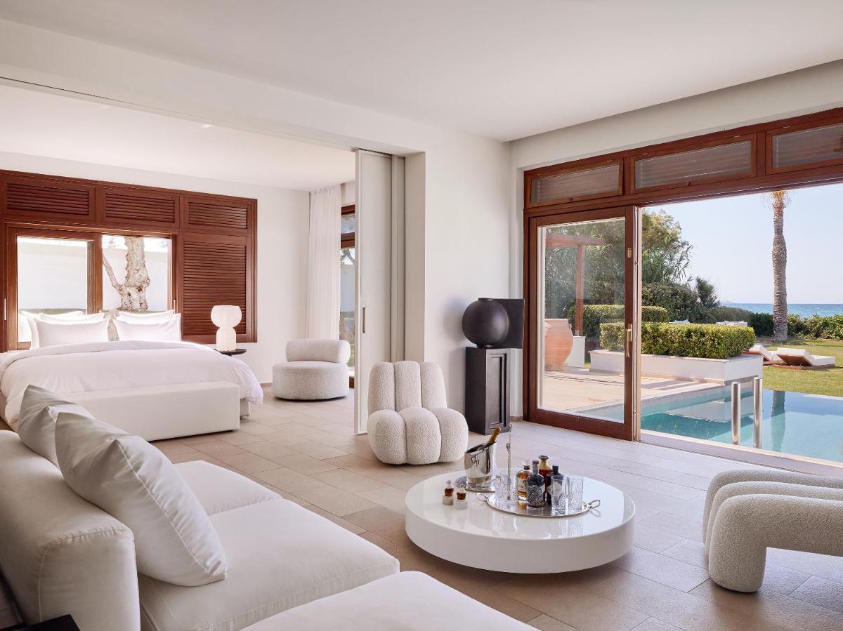 Amirandes, A Resort to Live