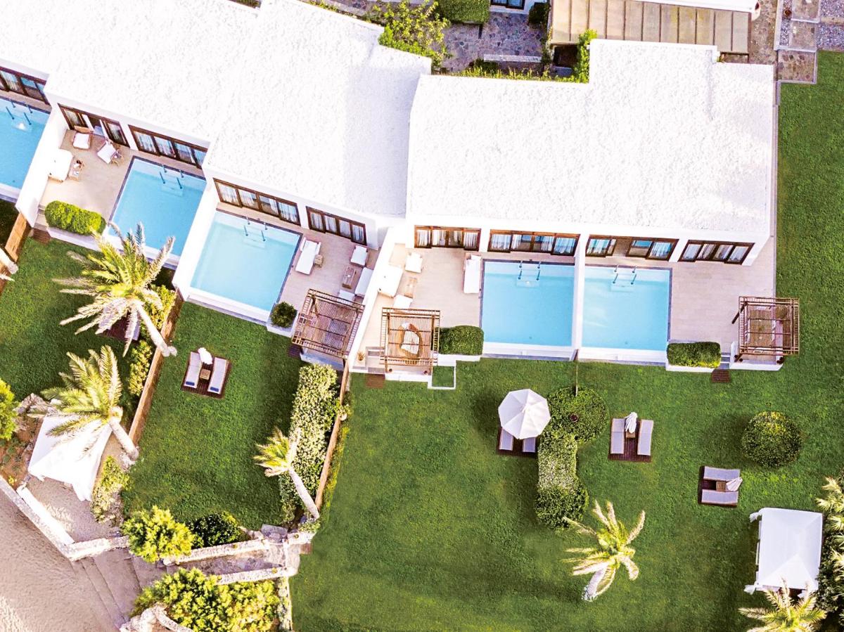 Amirandes, A Resort to Live
