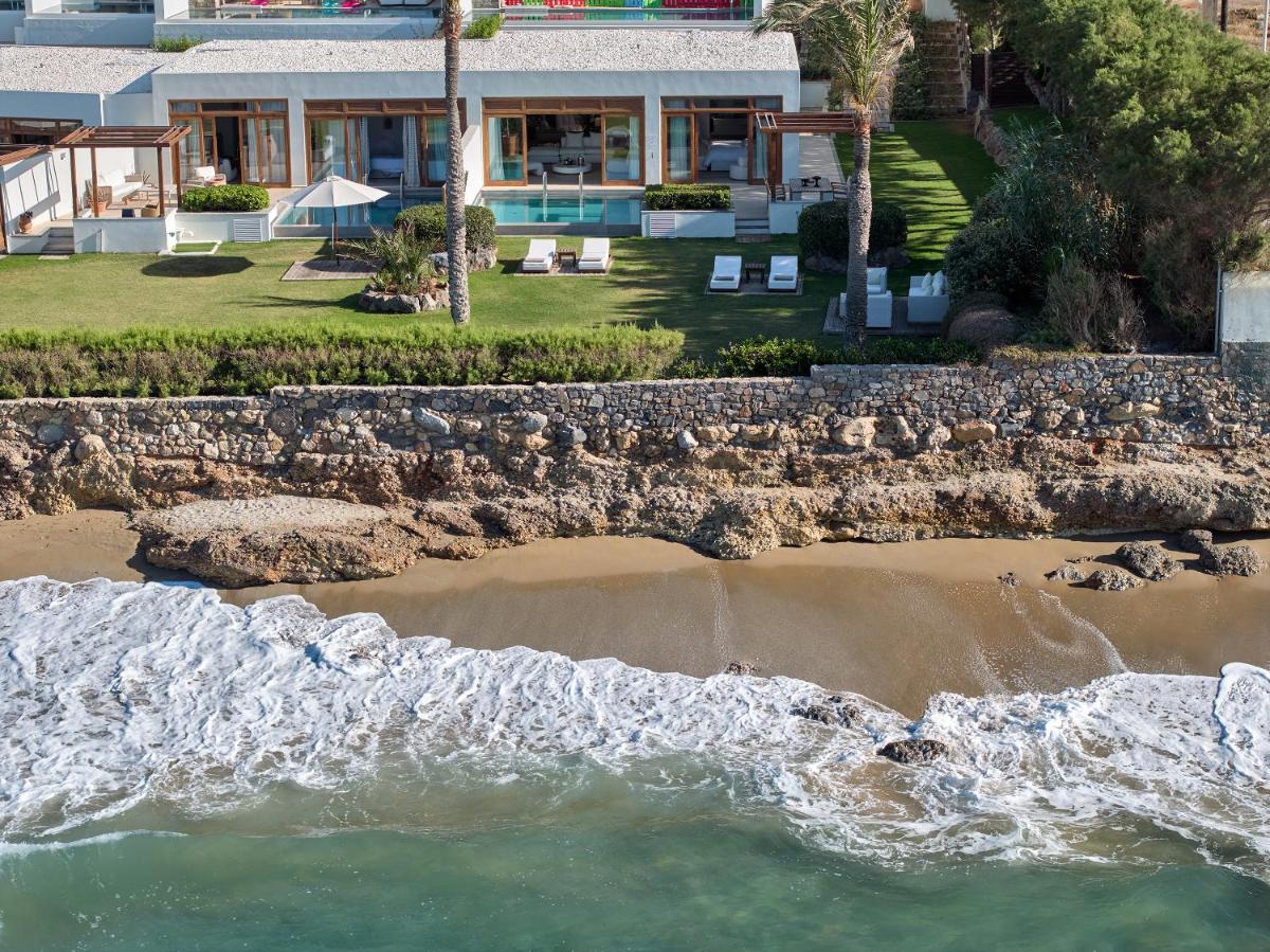 Amirandes, A Resort to Live