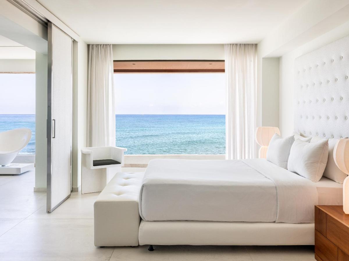 Amirandes, A Resort to Live