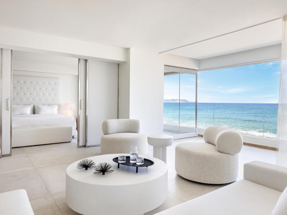 Amirandes, A Resort to Live