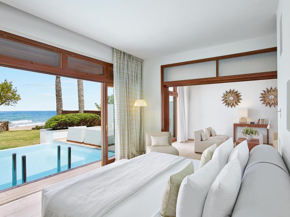 Amirandes, A Resort to Live