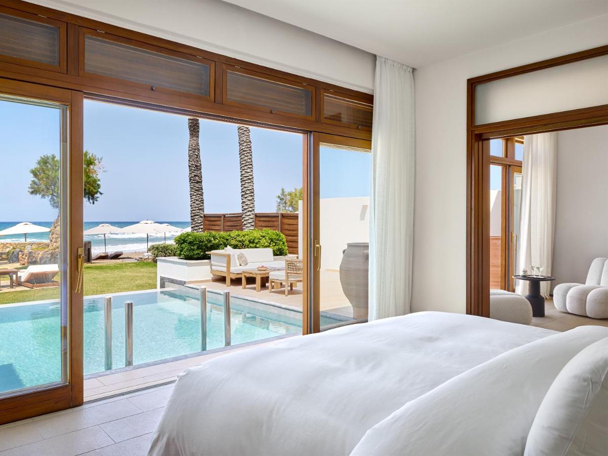 Amirandes, A Resort to Live