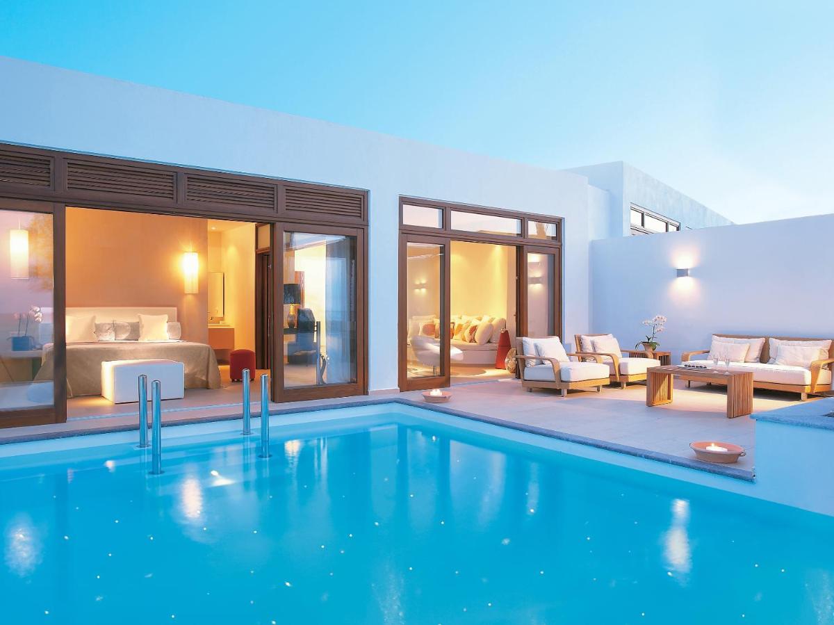 Amirandes, A Resort to Live
