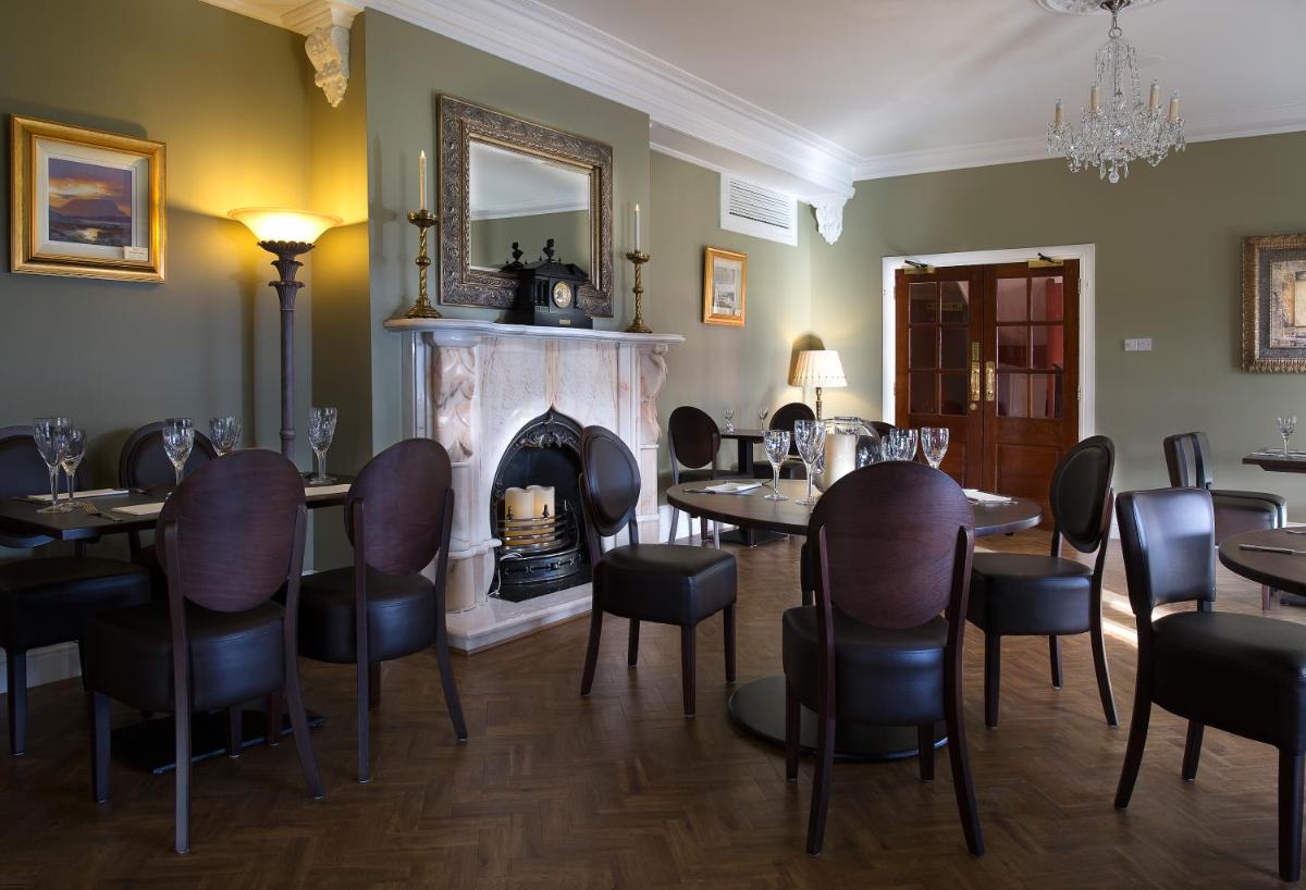 An Chúirt Hotel, Gweedore, Donegal