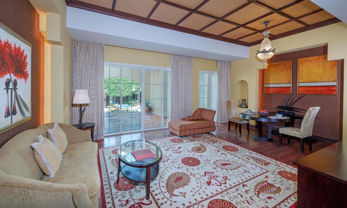 Anantara Desert Islands Resort & Spa