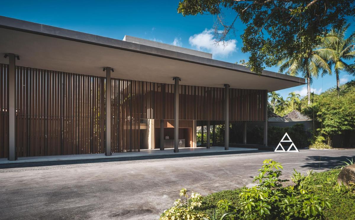 Anantara Layan Phuket Resort