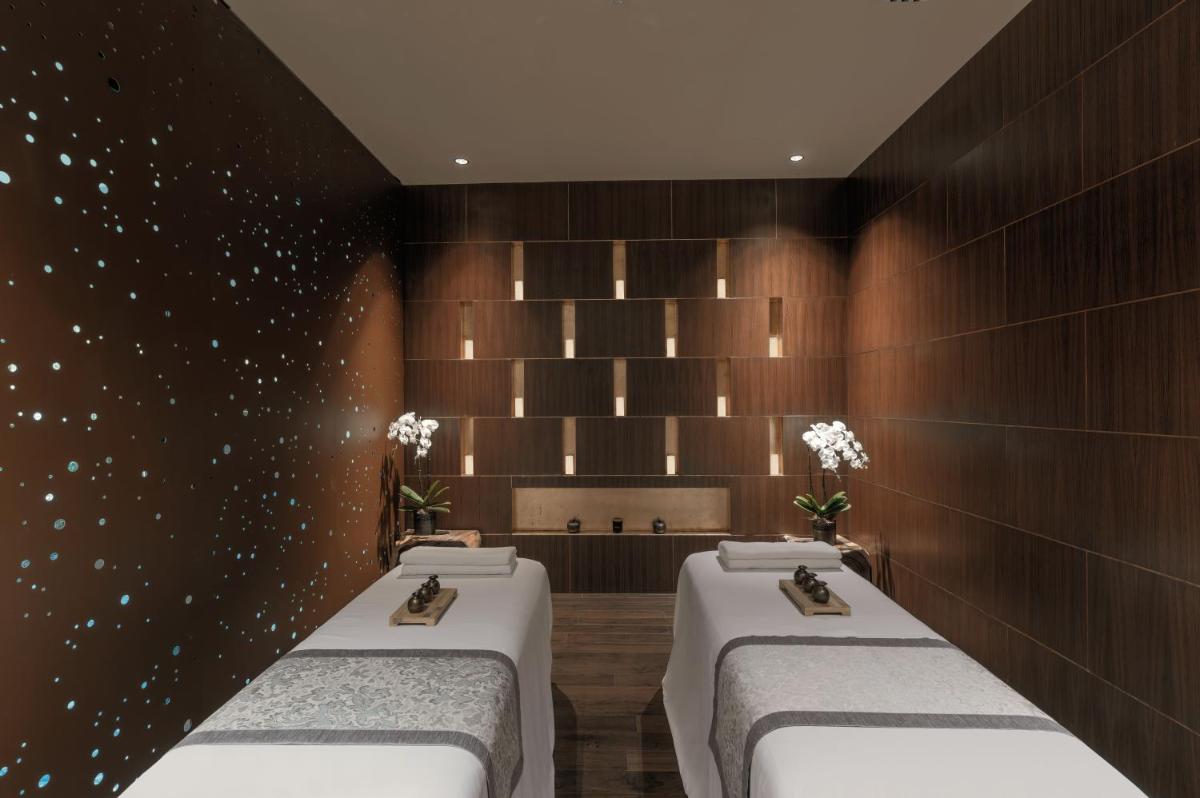 Anantara Layan Phuket Resort