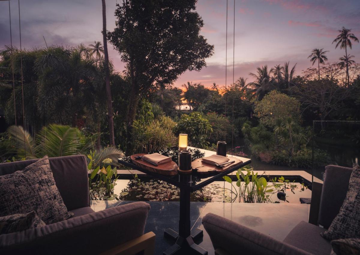 Anantara Mai Khao Phuket Villas