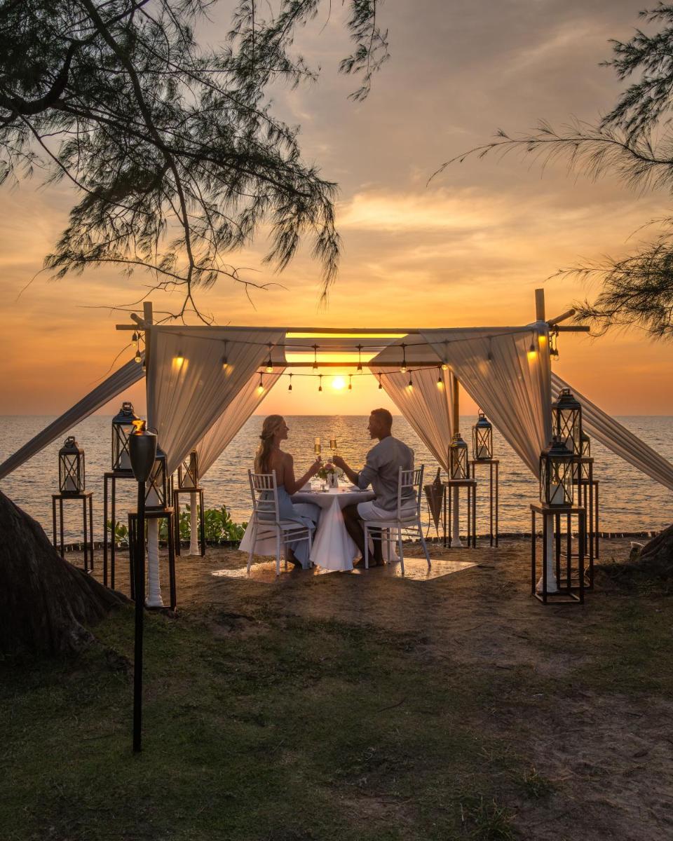 Anantara Mai Khao Phuket Villas