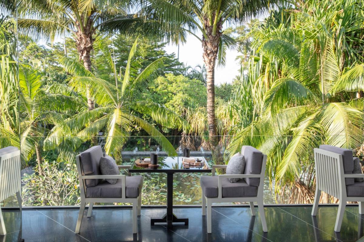 Anantara Mai Khao Phuket Villas