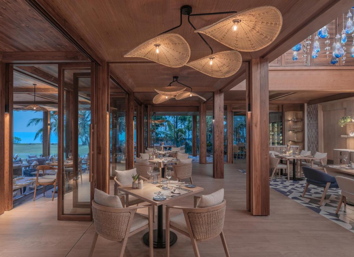 Anantara Mai Khao Phuket Villas