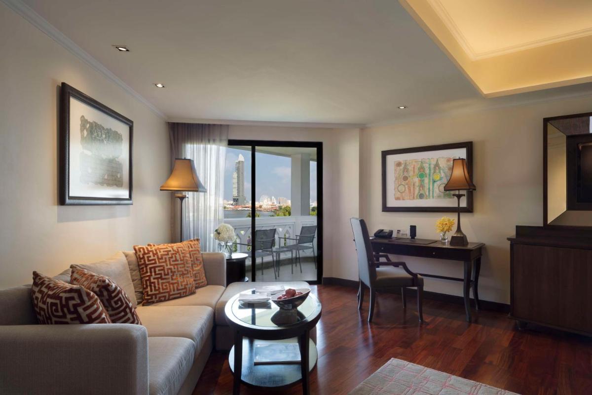 Anantara Riverside Bangkok Resort