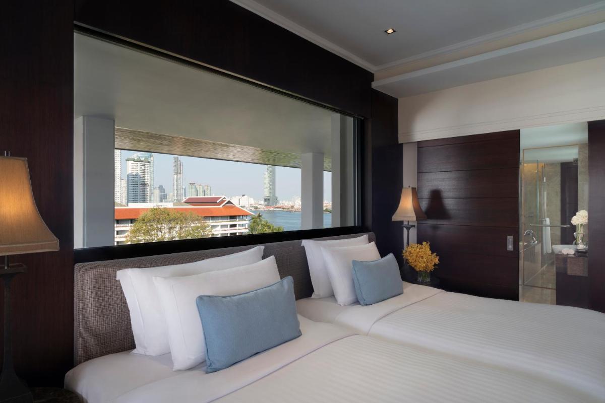 Anantara Riverside Bangkok Resort