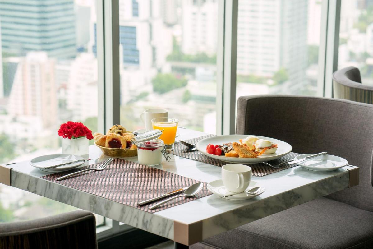 JC Kevin Sathorn Bangkok Hotel