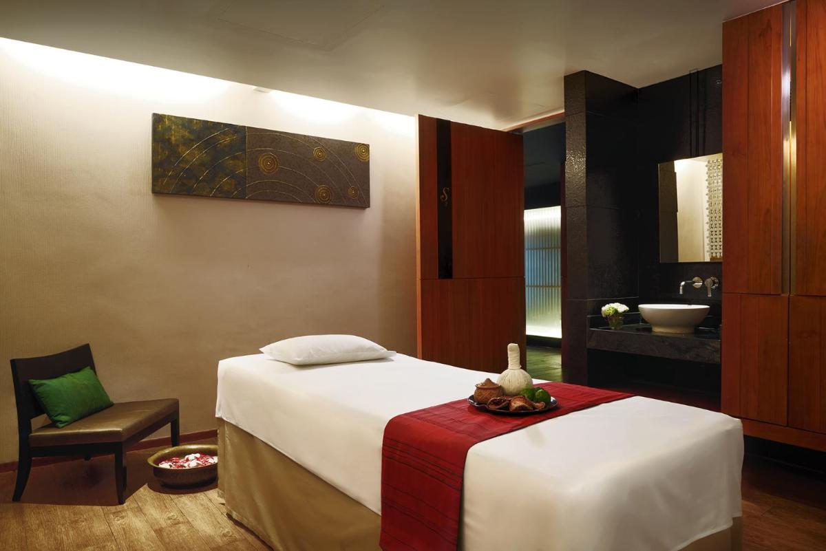 JC Kevin Sathorn Bangkok Hotel