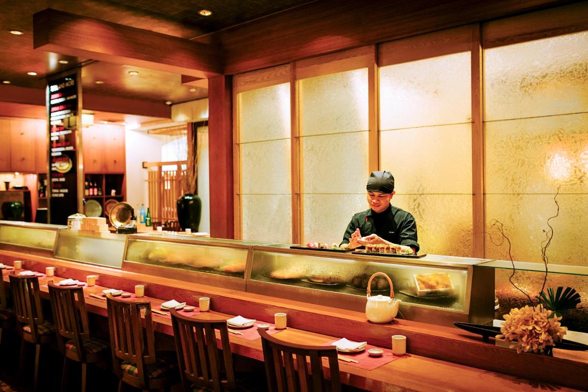 Anantara Siam Bangkok Hotel