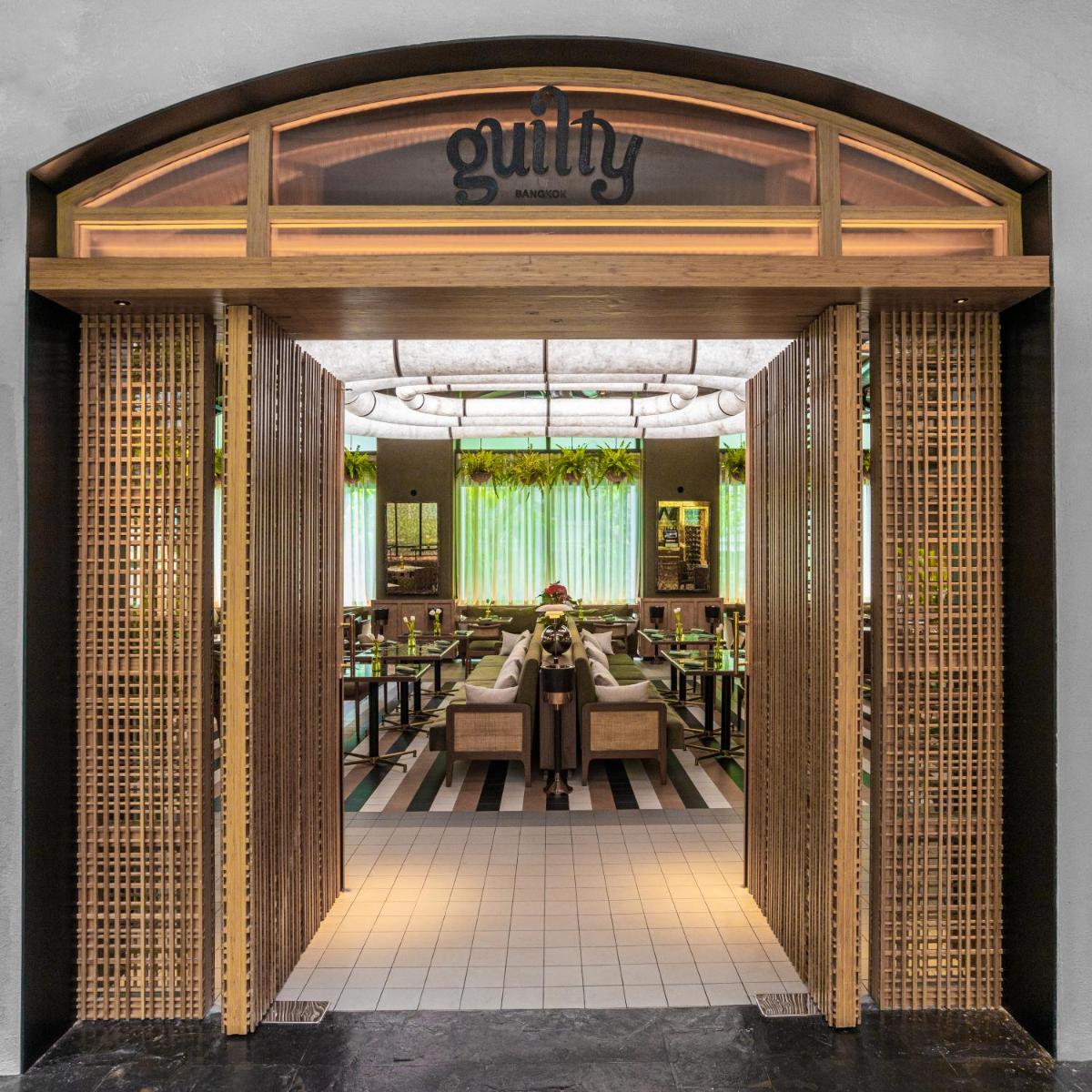 Anantara Siam Bangkok Hotel