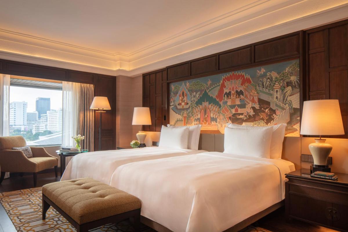 Anantara Siam Bangkok Hotel