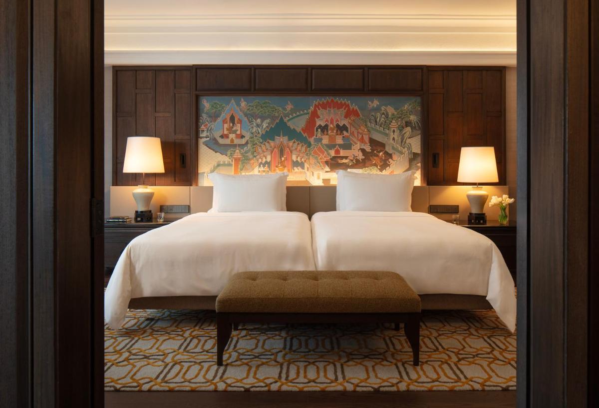 Anantara Siam Bangkok Hotel