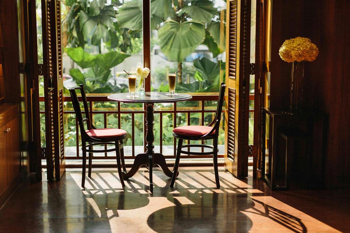 Anantara Siam Bangkok Hotel