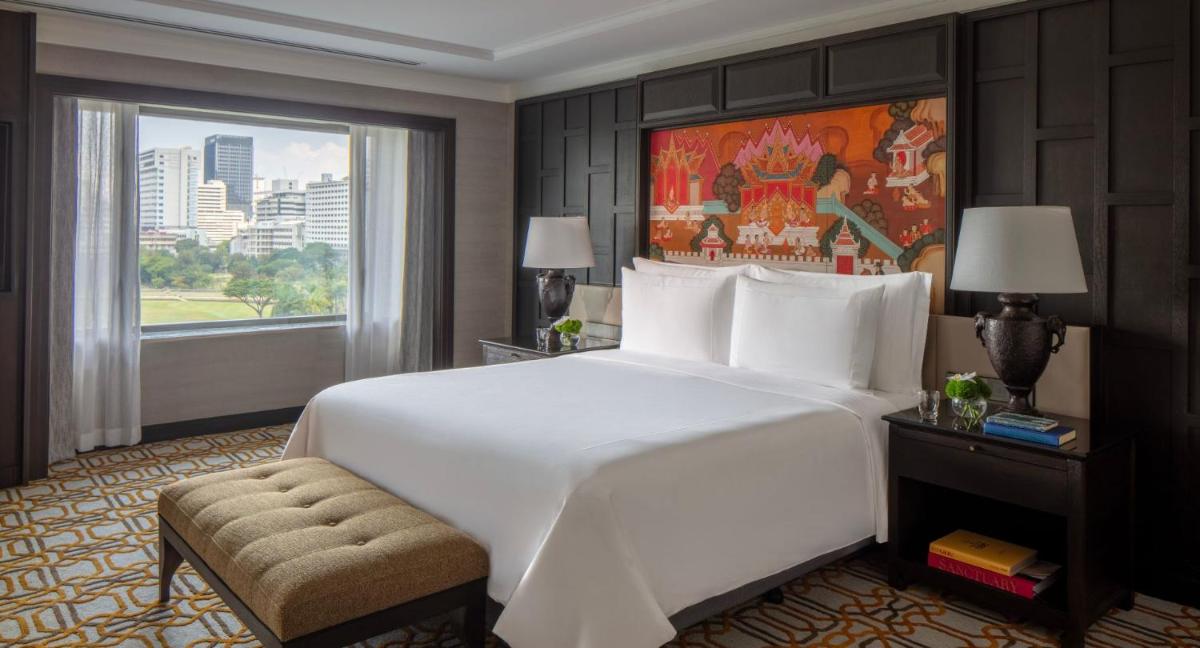 Anantara Siam Bangkok Hotel