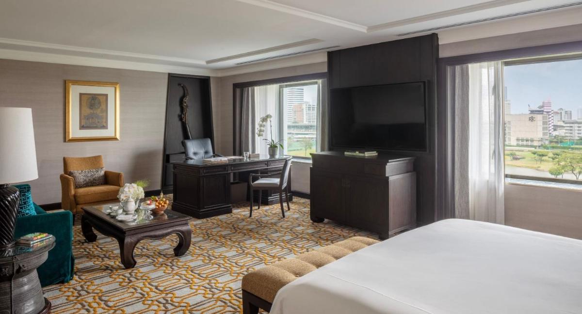 Anantara Siam Bangkok Hotel