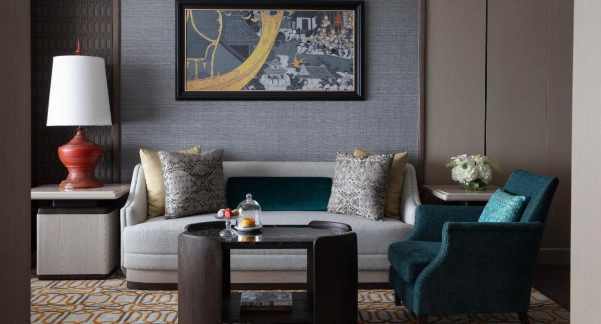 Anantara Siam Bangkok Hotel