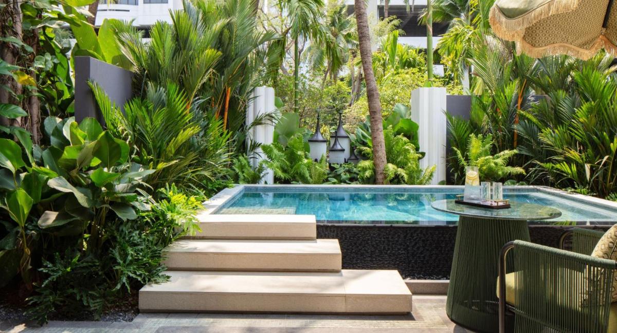 Anantara Siam Bangkok Hotel