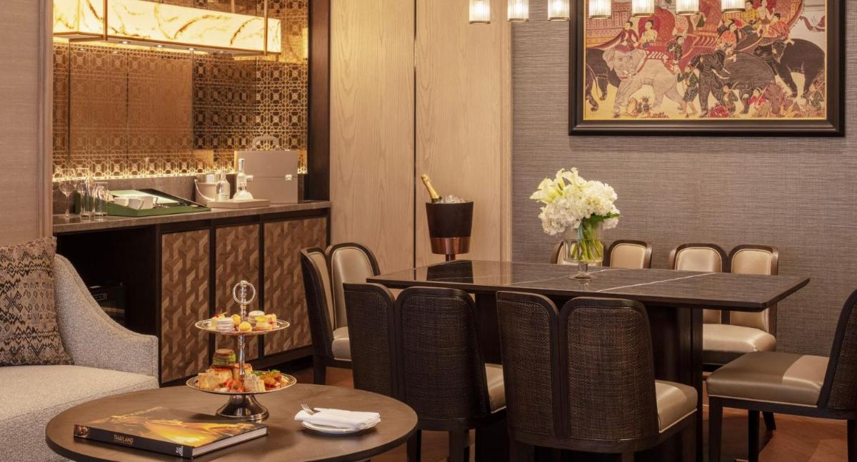 Anantara Siam Bangkok Hotel