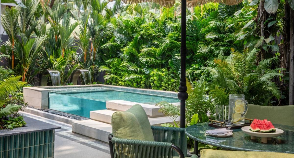 Anantara Siam Bangkok Hotel
