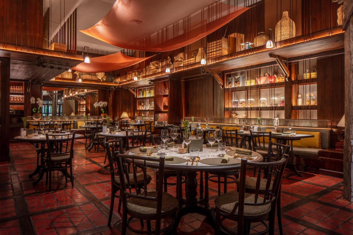 Anantara Siam Bangkok Hotel